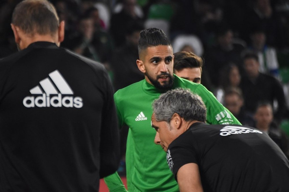 Boudebouz rejoint Saint-Étienne. BeSoccer