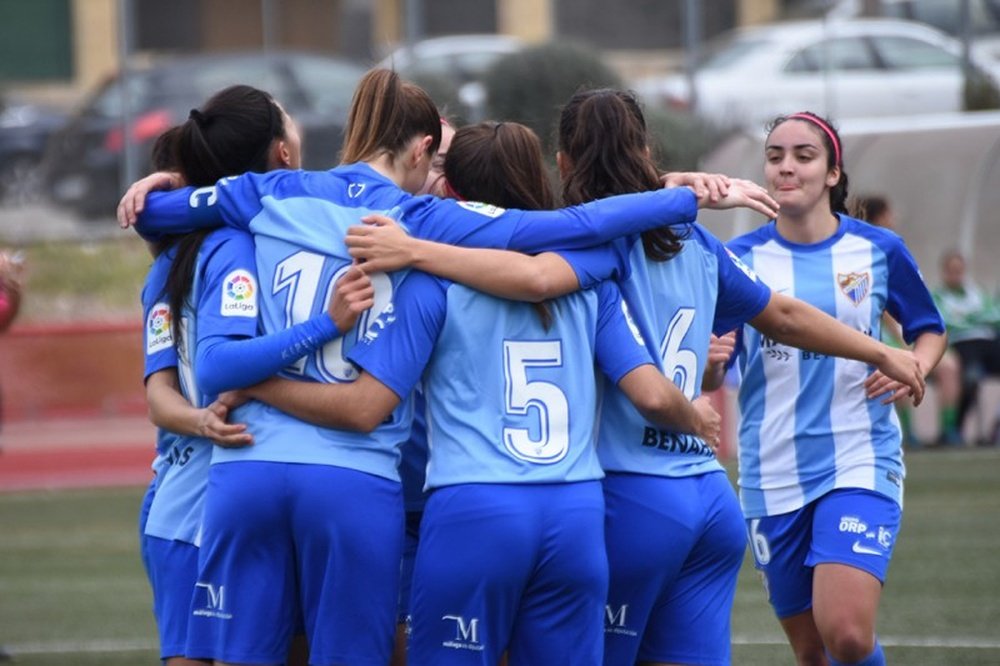 El Málaga ganó con goles de Noelia y Adriana. BeSoccer