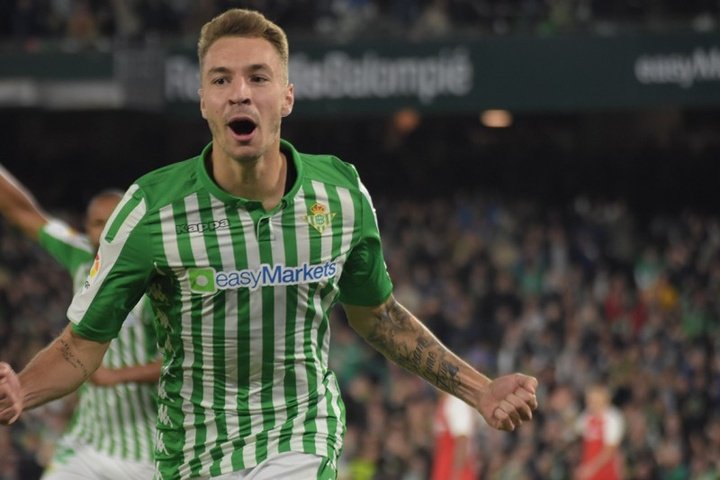 Betis have apparently turned down Loren bid from Barca