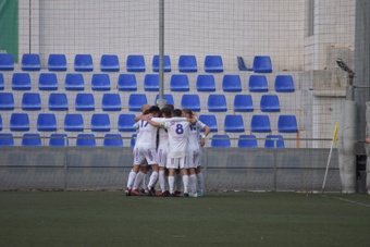 El Real Jaén, celebrando un gol en San Ignacio ante El Palo. EFE