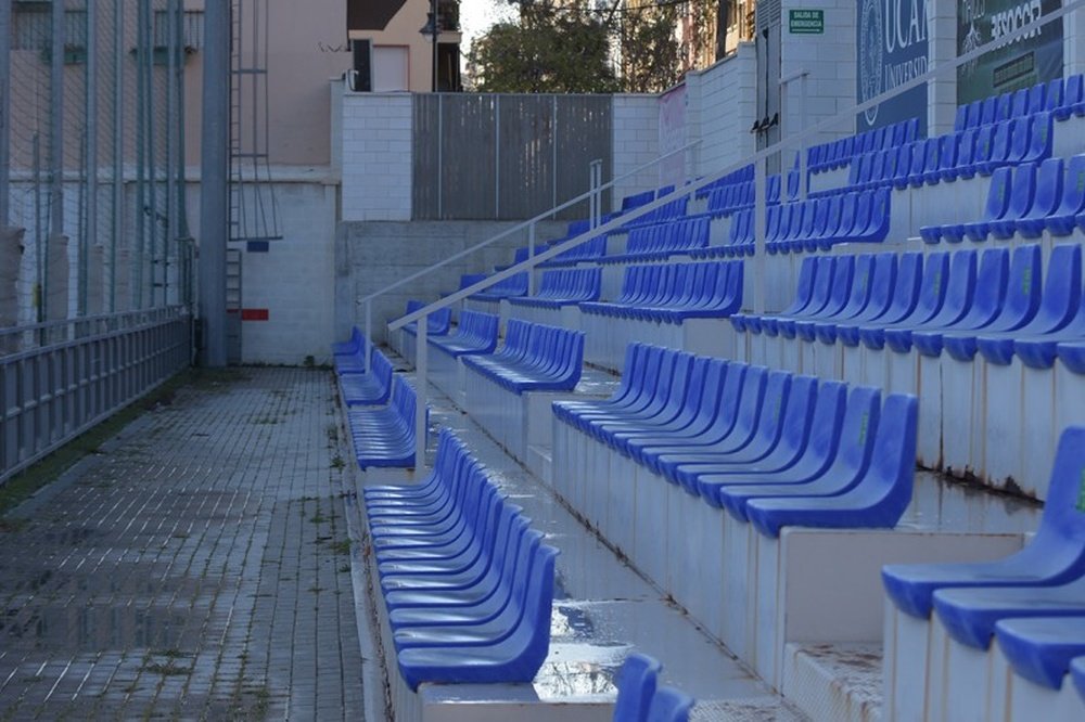 El Racing de Ferrol se jugará la Primera RFEF con 3.000 espectadores. BeSoccer
