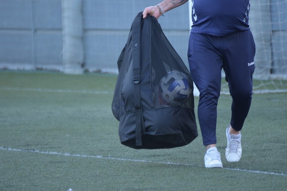 Las Rozas cayó en casa por 1-2 ante el RSD Alcalá. BeSoccer