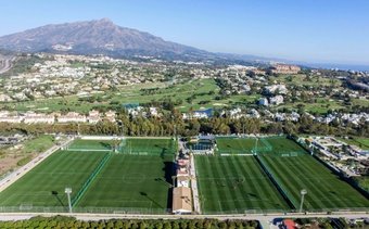 El Real Betis volverá a utilizar las instalaciones del Marbella Football Center en su stage de pretemporada.- (MFC)