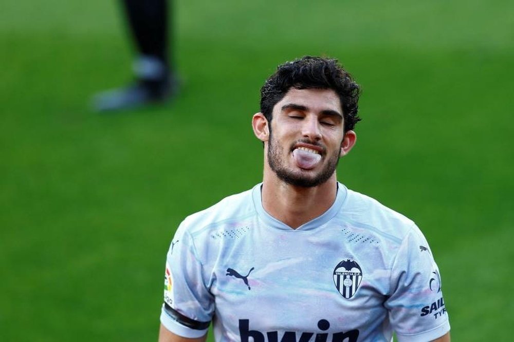 L'AS Roma cherche la bonne formule pour Guedes. EFE