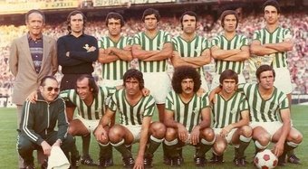Formación titular del Real Betis que ganó la Copa del Rey de 1977.