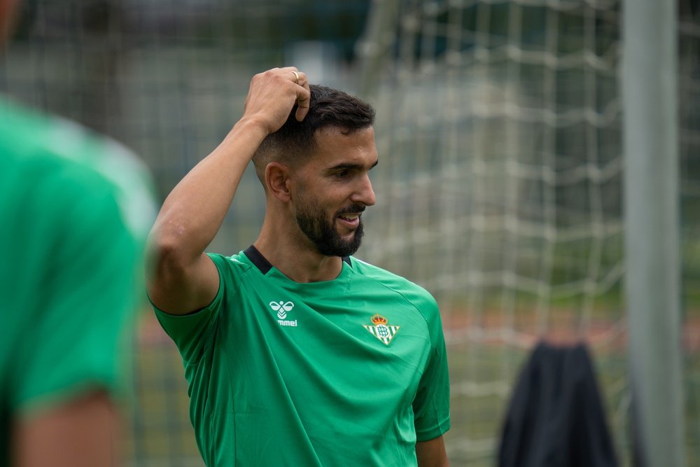 Martín Montoya, durante un entrenamiento en la pasada pretemporada (Real Betis)