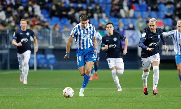 OFICIAL: el Málaga cede a Roberto al Barça Atlètic