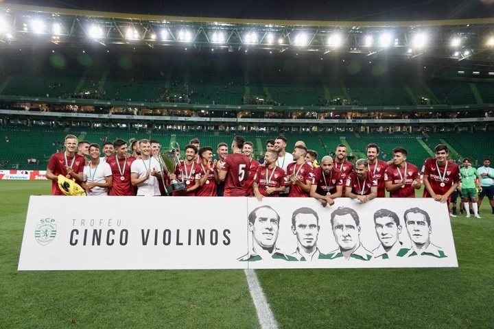 El Sevilla FC ganó el Troféu 5 Violinos del Sporting CP. Sevilla FC