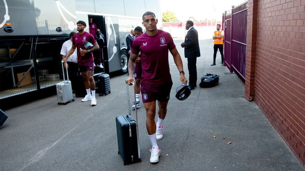 Diego Carlosn en la previa de su segundo partido en la Premier League. Foto: Aston Villa