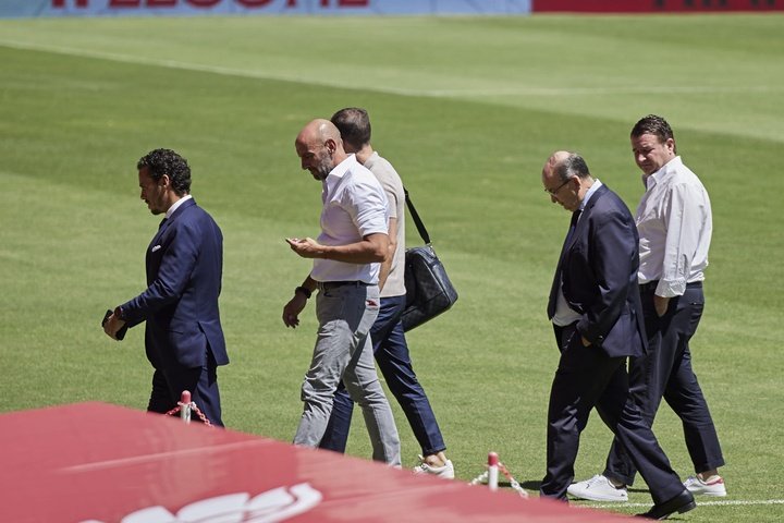 Monchi, en la presentación de Nianzou como jugador del Sevilla FC. Foto: Salva Castizo