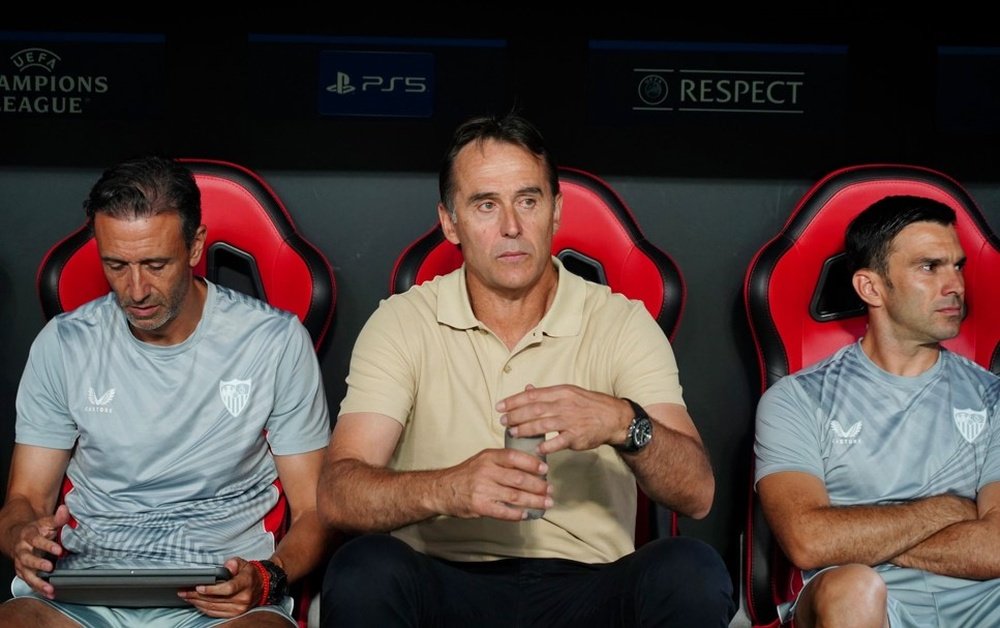 Julen Lopetegui, sentenciado como entrenador del Sevilla FC tras caer 0-4 ante el Manchester City en el debut de Champions. Foto: SFC Media