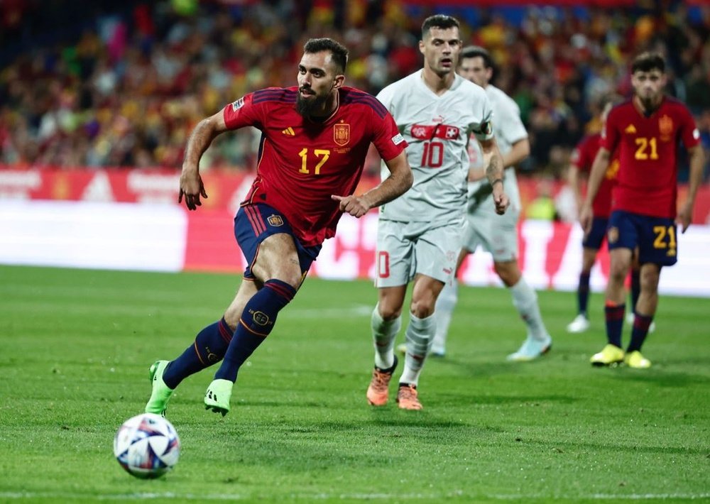 Après la décision de Rubiales, Borja Iglesias renonce à la Roja. efe