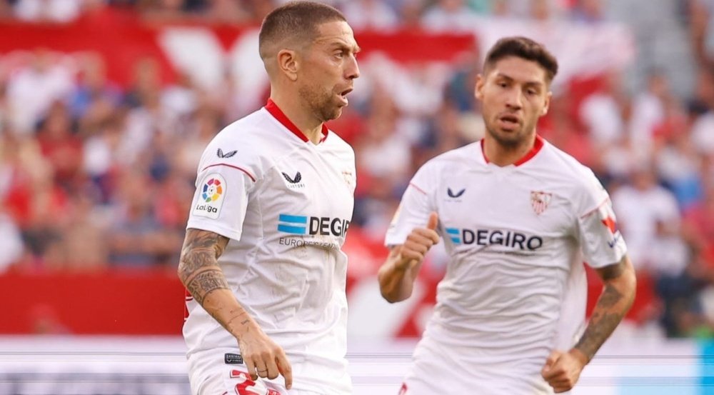 Papu Gómez y Montiel, en el Sevilla FC - Athletic Club. Foto: @SevillaFC