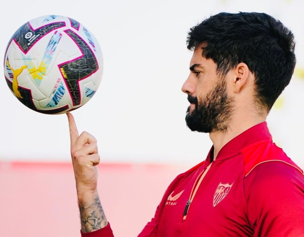 El jugador del Sevilla FC, Isco Alarcón, el eje sobre el que debe girar el fútbol del Sevilla de Jorge Sampaoli. Foto: SFC Media