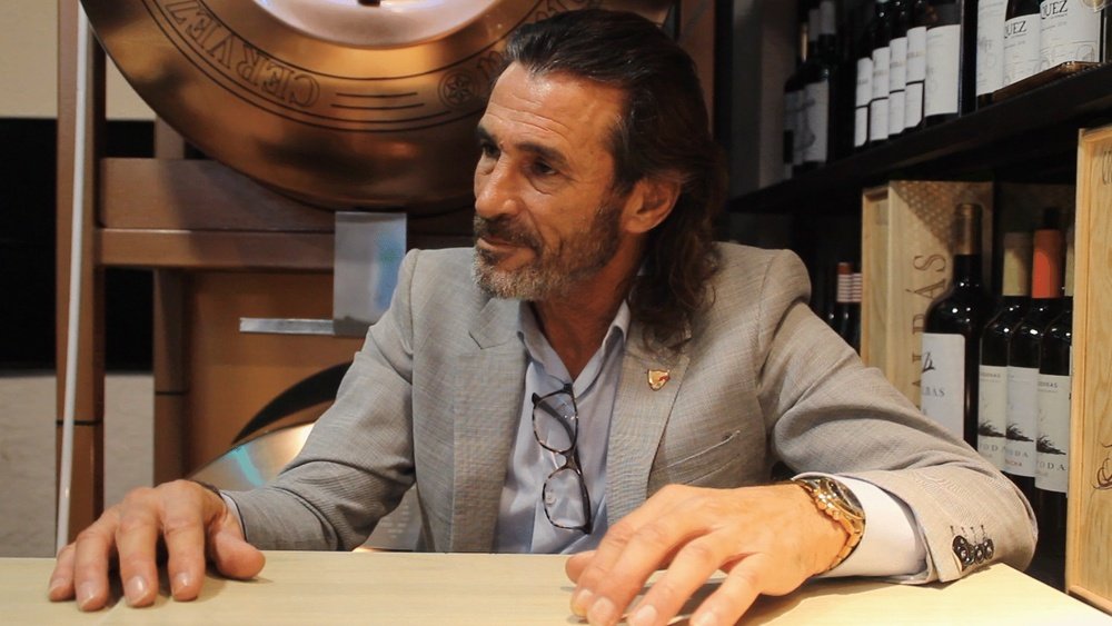 Diego Rodríguez, en entrevista. Foto: @BeSoccerSevilla
