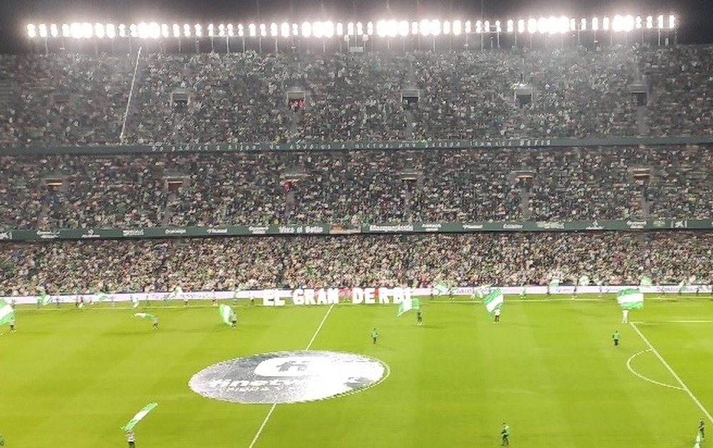 Aspecto de las gradas del Benito Villamarín durante. el último derbi.- P.E