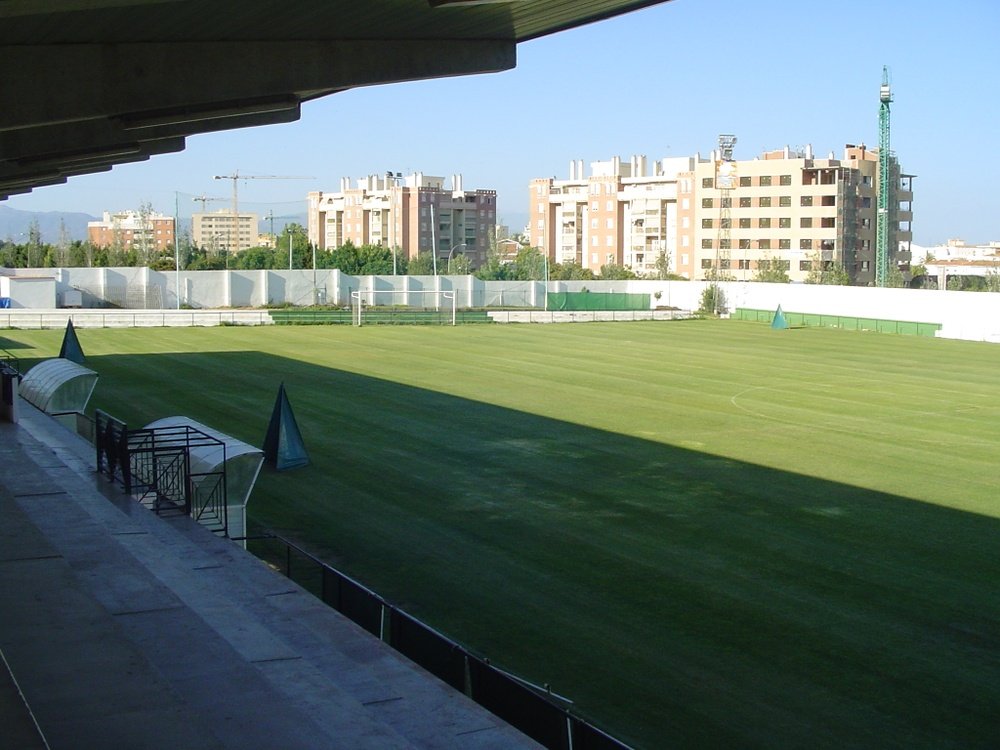 Estadio municipal El Pozuelo. Foto: Juventud de Torremolinos.
