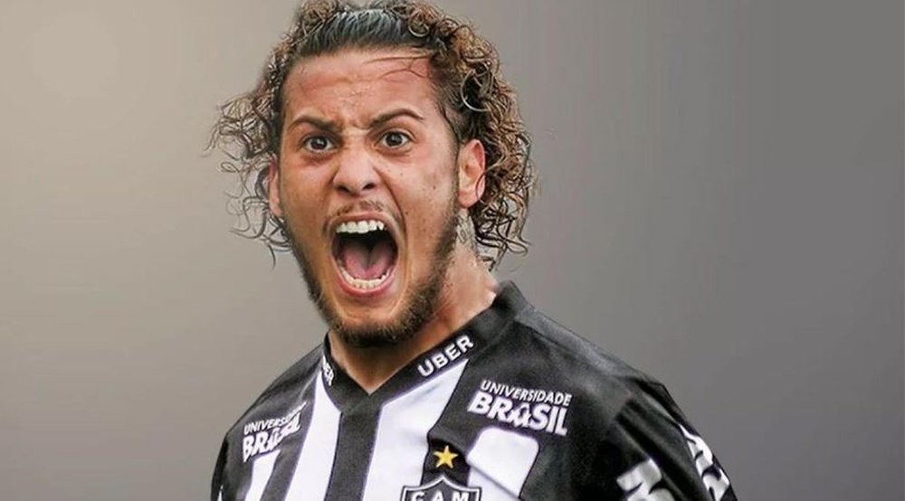 Guga está brillando en las filas del Atlético Mineiro.-