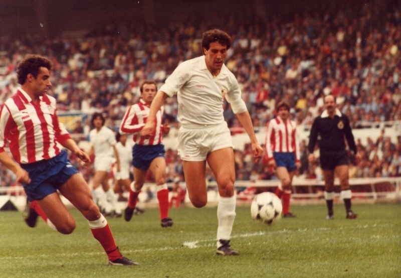 Francisco López Alfaro disputando un partido con el Sevilla FC. Foto: SFC Media.