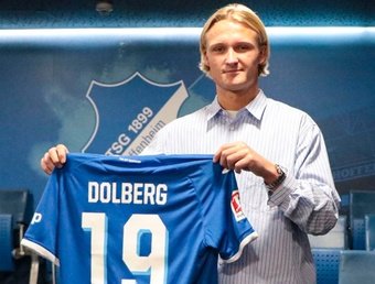 Kasper Dolberg deja el Sevilla FC y jugará ceido por el Niza en el Hoffenheim. Foto: @tsghoffenheim