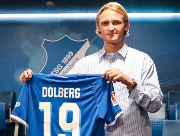 Kasper Dolberg deja el Sevilla FC sin marcar un gol y el Niza lo cede ahora al Hoffenheim
