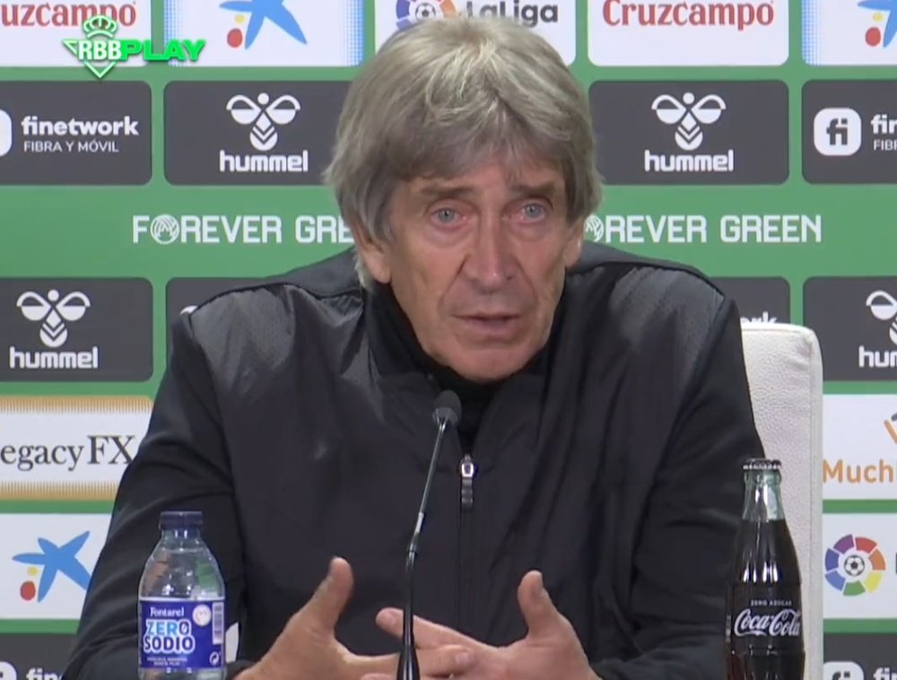 Pellegrini, en la rueda de prensa posterior al Betis-Barcelona.-