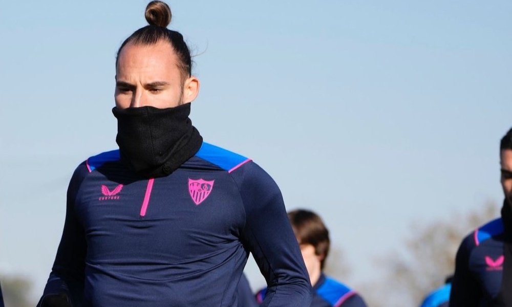 Nemanja Gudelj en el entrenamiento. Foto: @SevillaFC