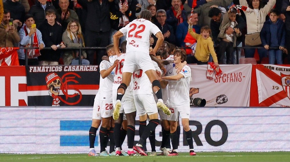 Los futbolistas del Sevilla FC celebran uno de los tantos ante el Mallorca. Foto: SFC Media.