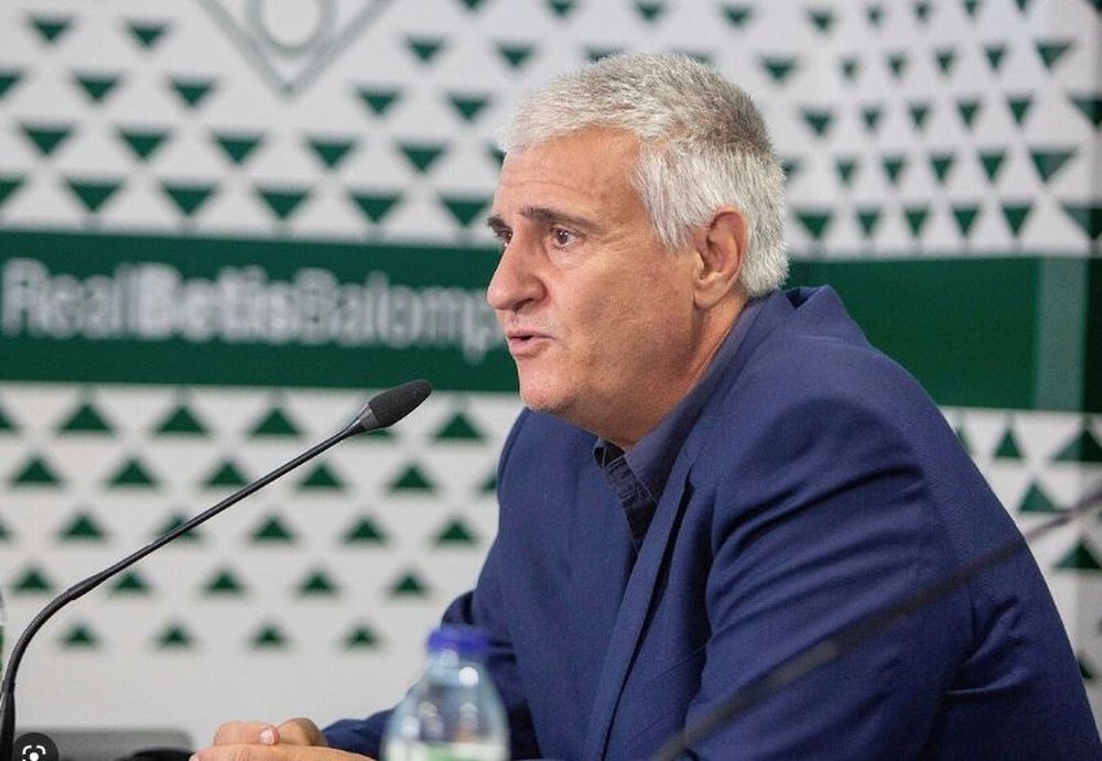Antonio Cordón niega que tenga algún ofrecimiento de otro club.- RBB