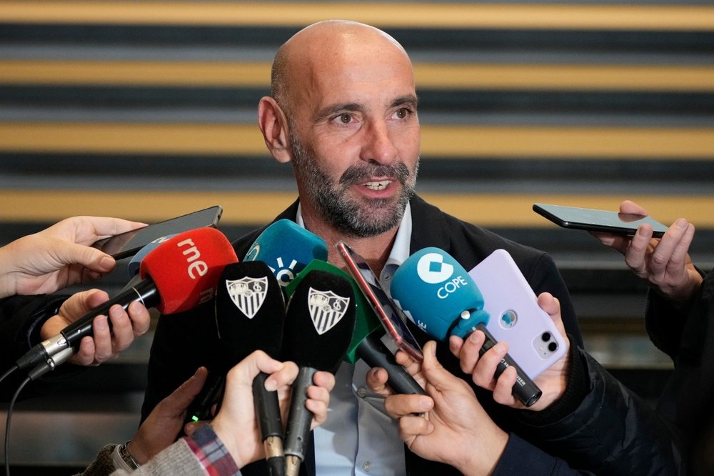 Monchi, en su llegada a Eindhoven. Foto: @SevillaFC