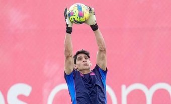 El portero del Sevilla FC, Yassine Bono, puede volver a la titularidad ante el Getafe. Foto: SFC Media