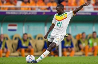 Sabaly se lesionó el tobillo este martes con la selección de Senegal en Mozambique.-