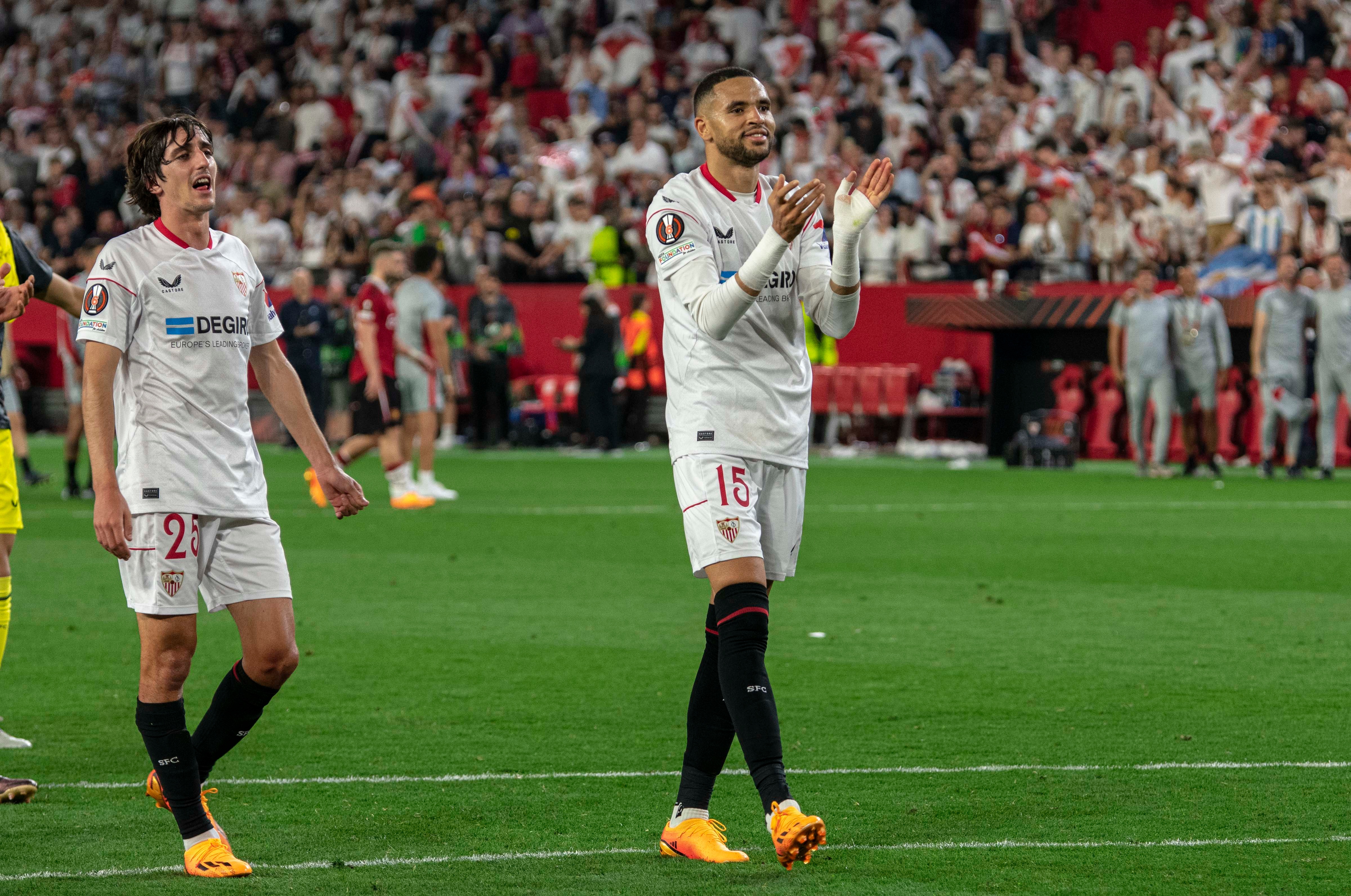 Imagen de Youssef En-Nesyri celebrando en la eliminatoria del Sevilla FC ante el Mnachester United en el Sánchez-Pizjuán | Imagen: Mario Míjenz García