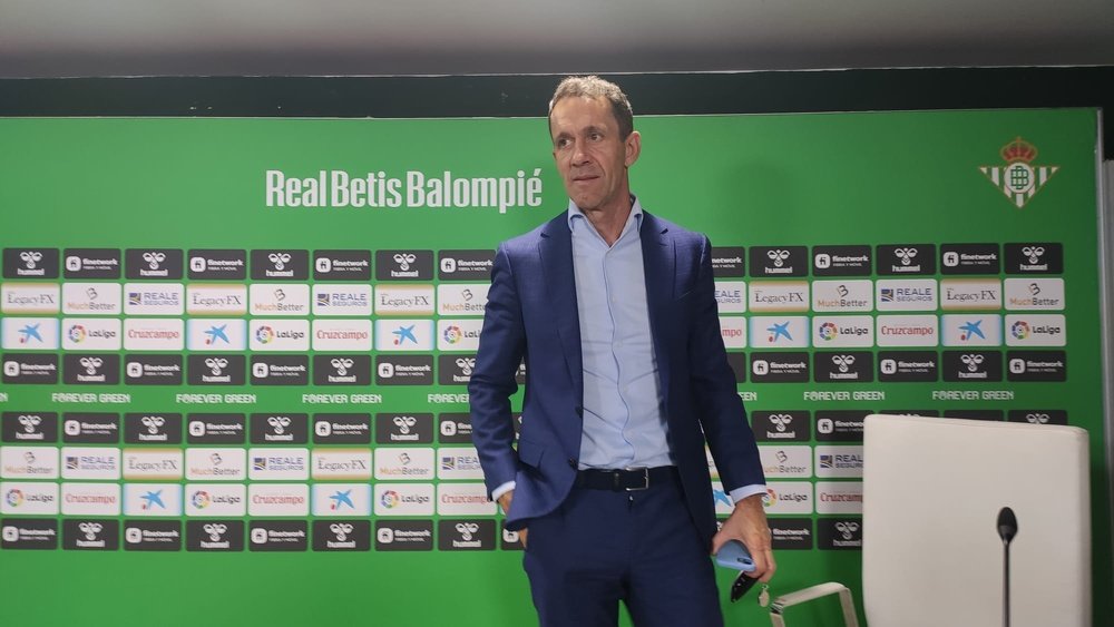 Ramón Planes, el nuevo Director Deportivo del Real Betis, durante su presentación en la sala de prensa del Benito Villamarín