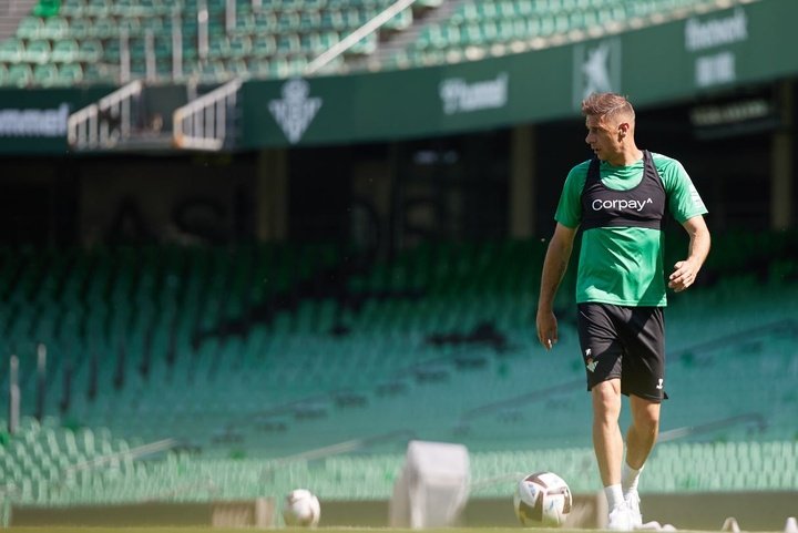 Joaquín Sánchez será titular este domingo en el partido de su despedida ante el Valencia CF.- RBB