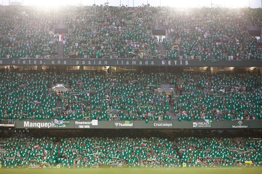 La marca Real Betis ha crecido un 31 por ciento en el último año, según la consultora internacional Brand Finance.- RBB