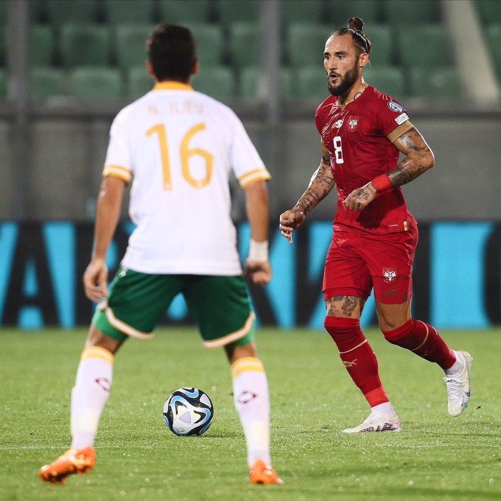 Nemanja Gudelj durante el partido frente a Bulgaria  Foto: Selección Serbia