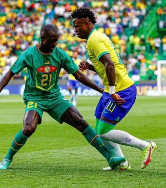 El lateral africano disputó los 90 minutos en la victoria de su combinado nacional frente a la 'canarinha' y comenzará ahora su período de vacaciones.