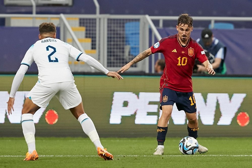 Rodri, durante la final del Europeo Sub 21 ante Inglaterra, disputada en Georgia. -Twitter: @rodrisanchez_10