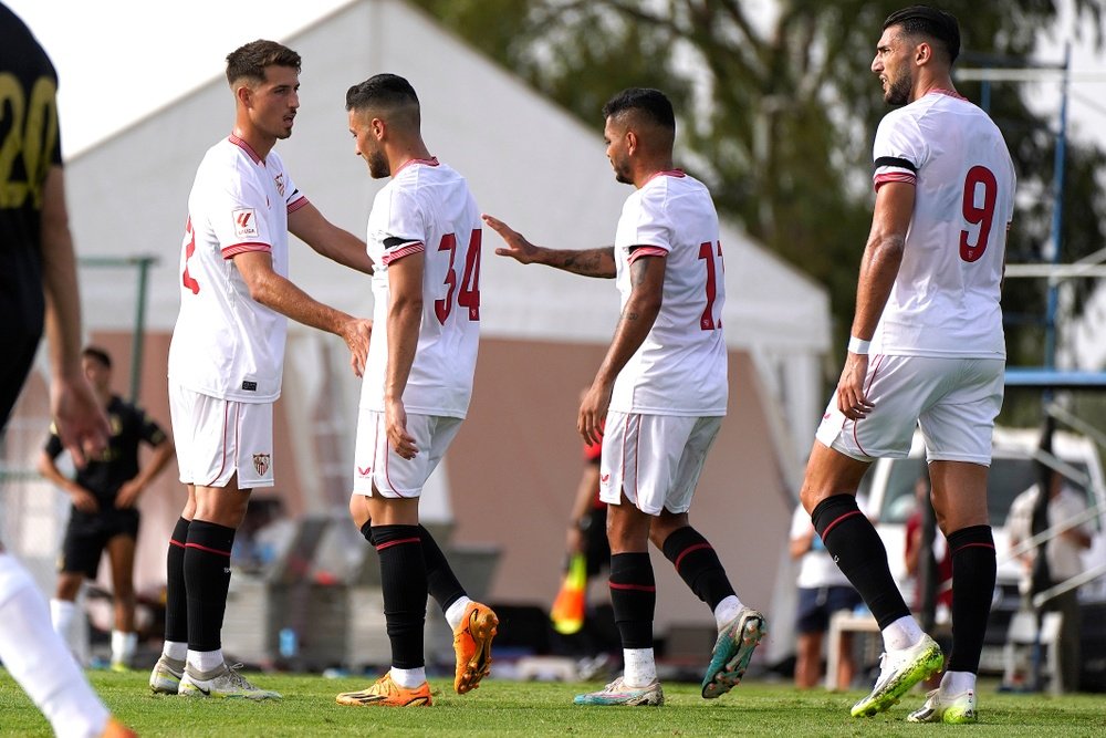 El Sevilla FC celebrando un gol ante AD Ceuta FC. Foto: SFC Media