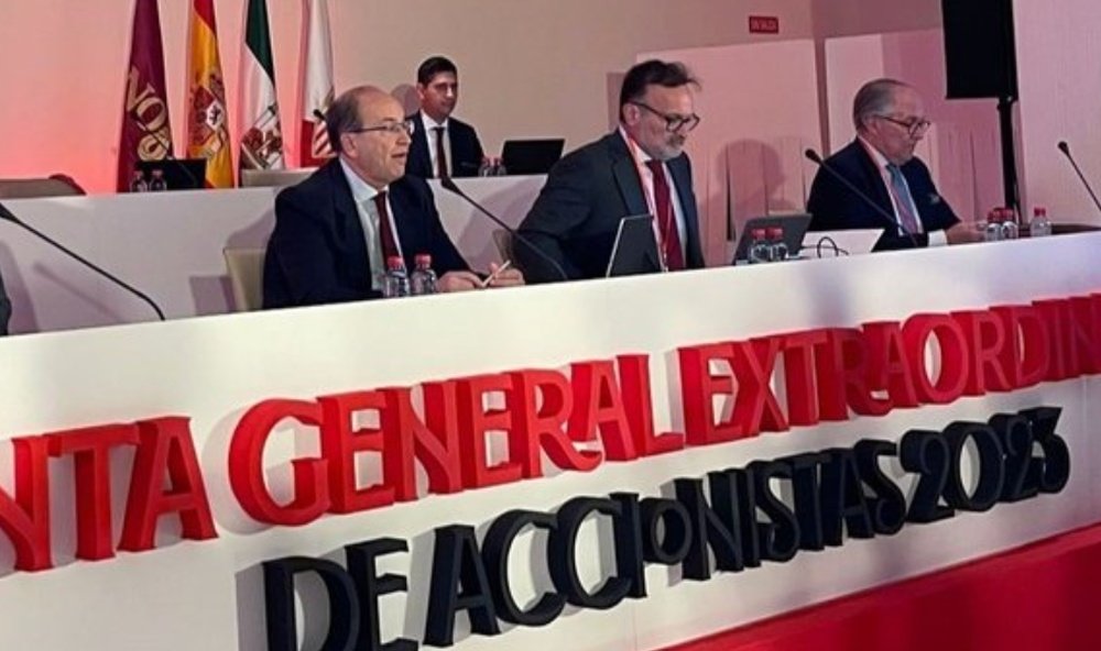 Pepe Castro en la Junta Extraordinaria de Accionistas Foto: José Manuel Rodríguez