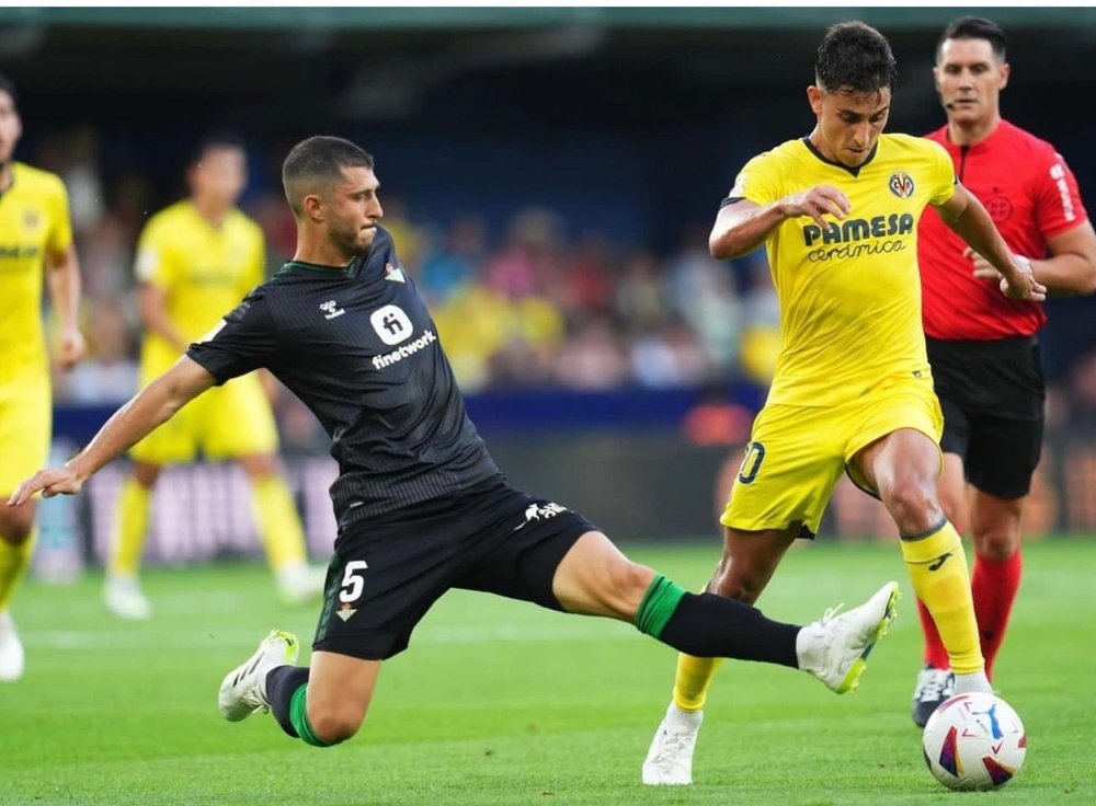 El pivote Guido Rodriguez durante un partido con el Real Betis. IG GR