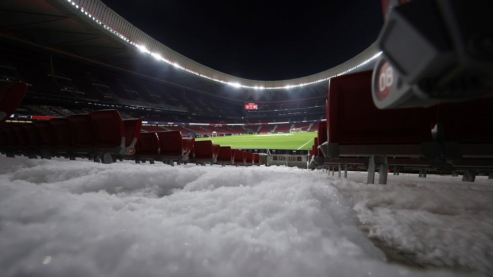 El Cívitas Metropolitano cubierto de nivel por Filomena Foto: EFE