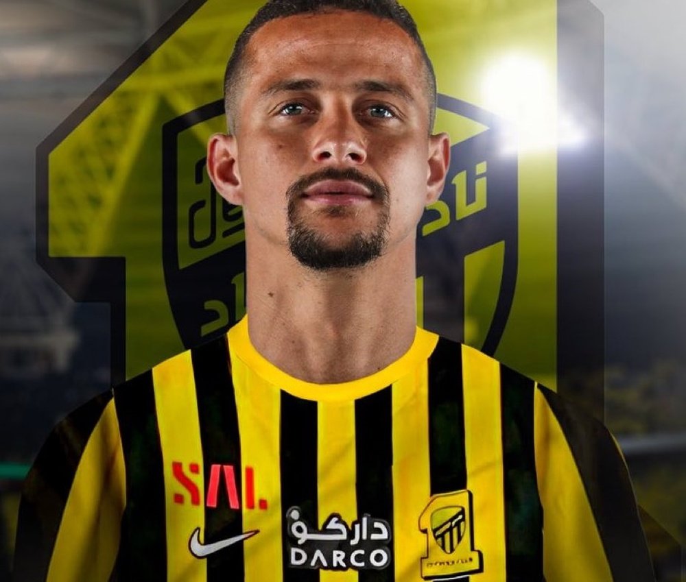 Luiz Felipe, con la elástica del Al Ittihad.-