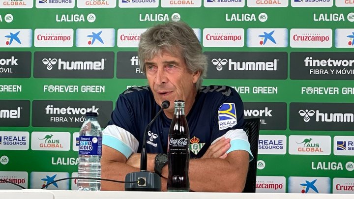 Manuel Pellegrini, durante una rueda de prensa. PG