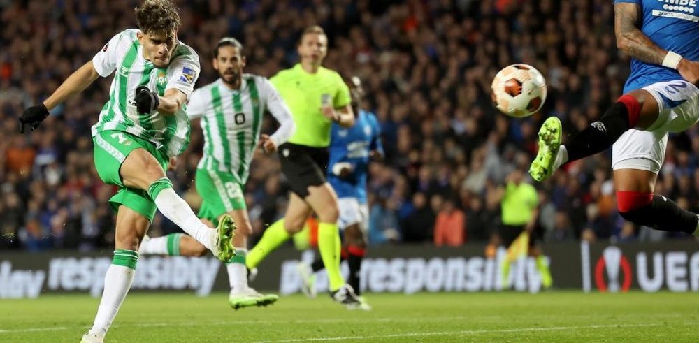 Ez Abde, durante el partido de su debut con el Real Betis ante el Rangers.- Efe