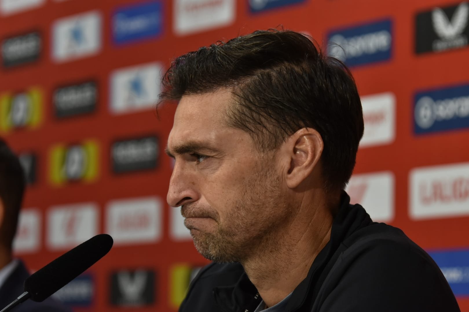 Diego Alonso en la rueda de prensa previa al partido frente al Cádiz CF  Foto: Mario M