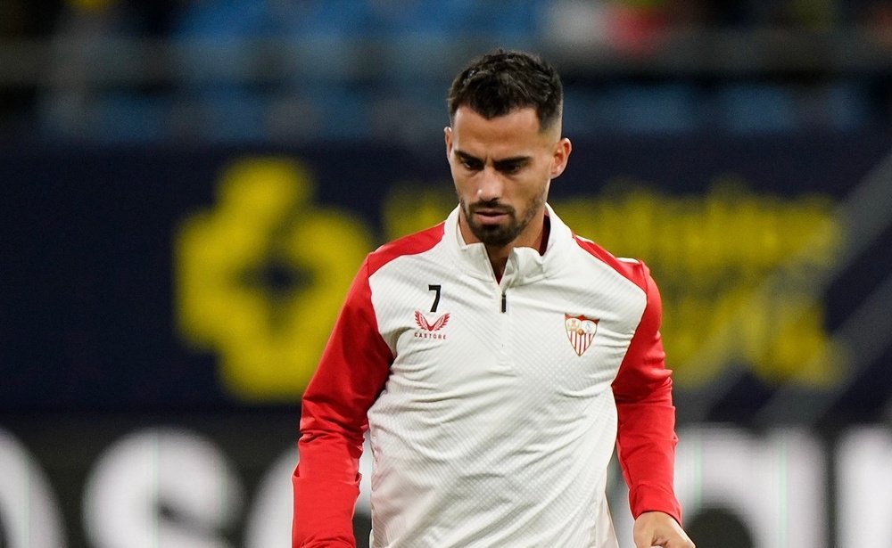 Suso, en el calentamiento del Cádiz CF-Sevilla FC. Foto: SFC Media