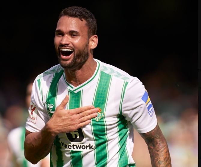 Willian José celebra el gol que abrió el marcador el pasado domingo ante Osasuna.- RBB