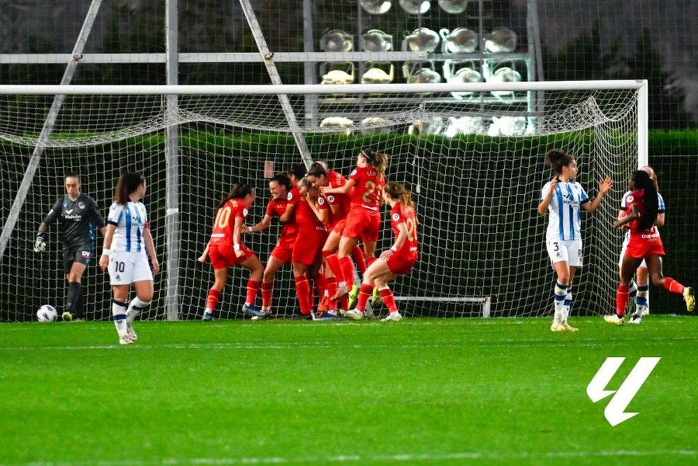 Celebración del tanto de la victoria por parte del Sevilla Femenino ante la Real Sociedad  Foto: LaLiga